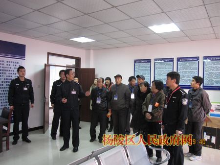 我区开展第七期公民代表走进区政府活动