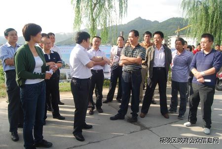董胜利带队赴石泉学习考察统筹城乡发展工作