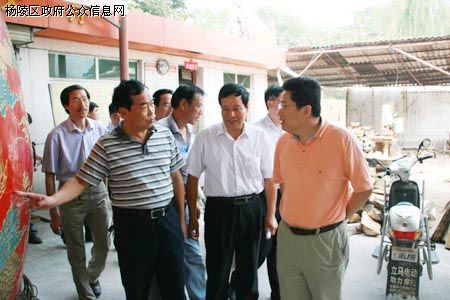 余健深入杨村乡上川口锣鼓村调研指导工作