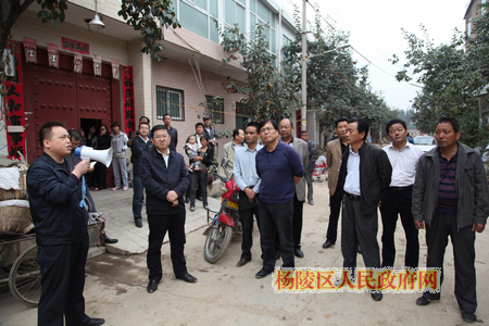 我区召开重点项目拆迁工作现场会