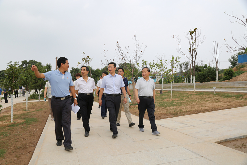 杨陵区组织开展重点项目观摩活动