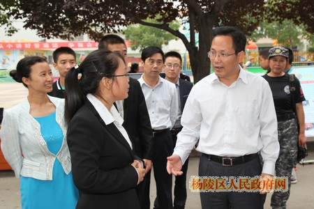 团中央书记处书记徐晓来杨凌调研