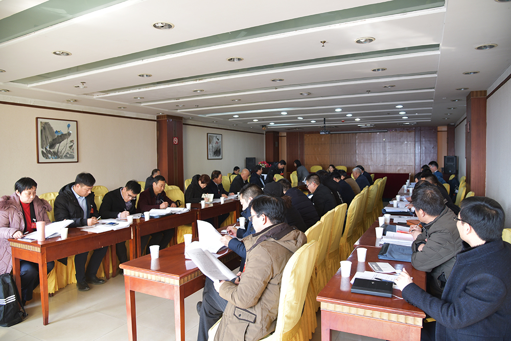 政协第九届杨陵区委员会分组讨论掠影