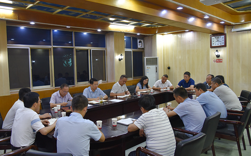 杨陵区：立行立改 坚决整治僵尸企业和撂荒大棚