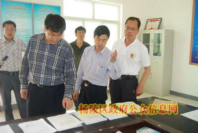 山东省胶州市党政代表团考察我区现代农业
