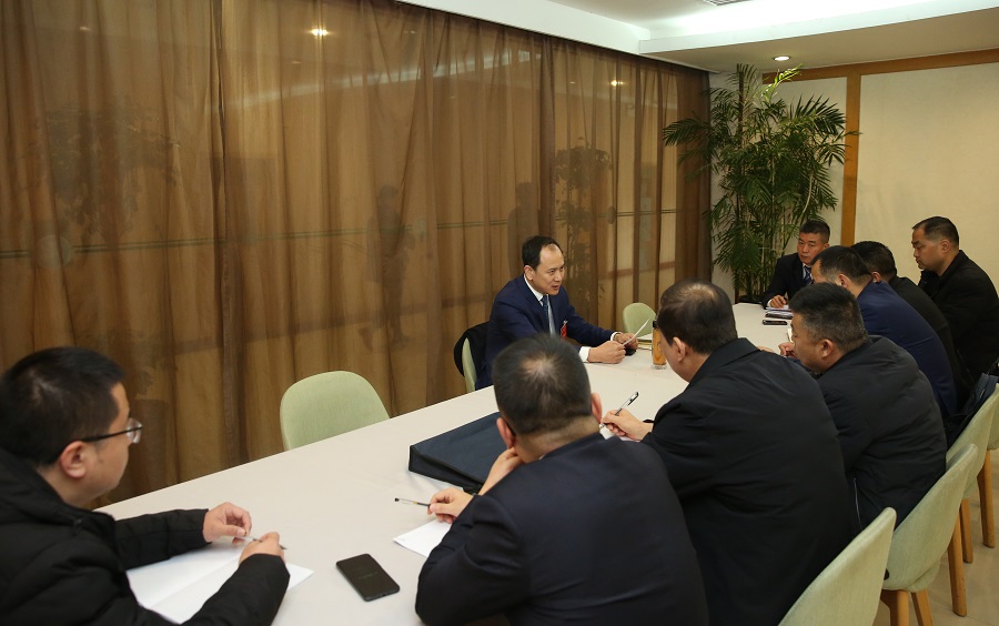 李朝喜主持召开会议 安排政协联组讨论会议意见建议办理工作