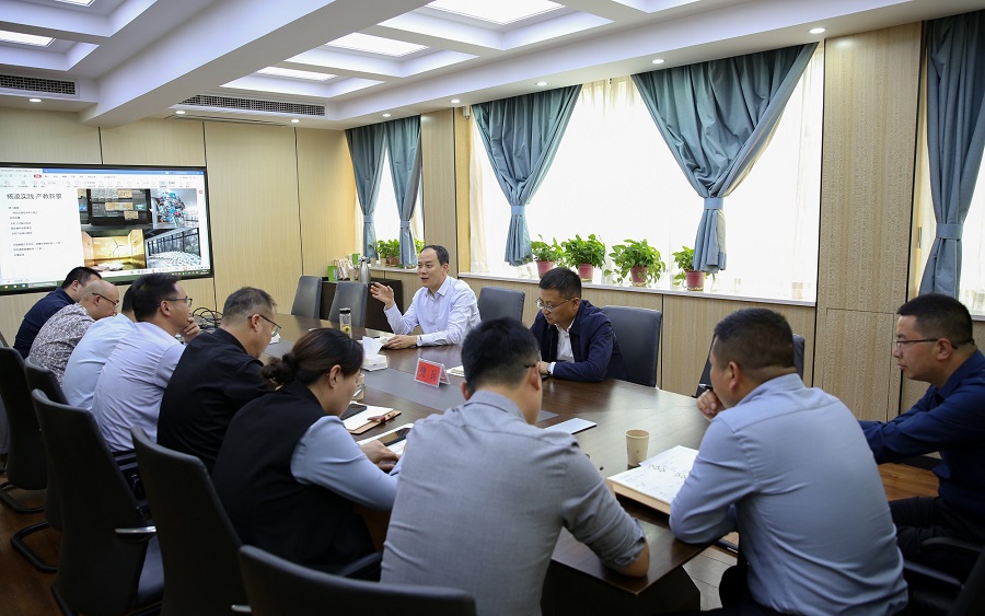 李朝喜专题听取乡村振兴会客厅设计工作情况